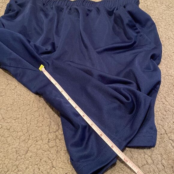 Nike Navy Dri Fit Basketball Shorts Size Medium - Picture 5 of 7